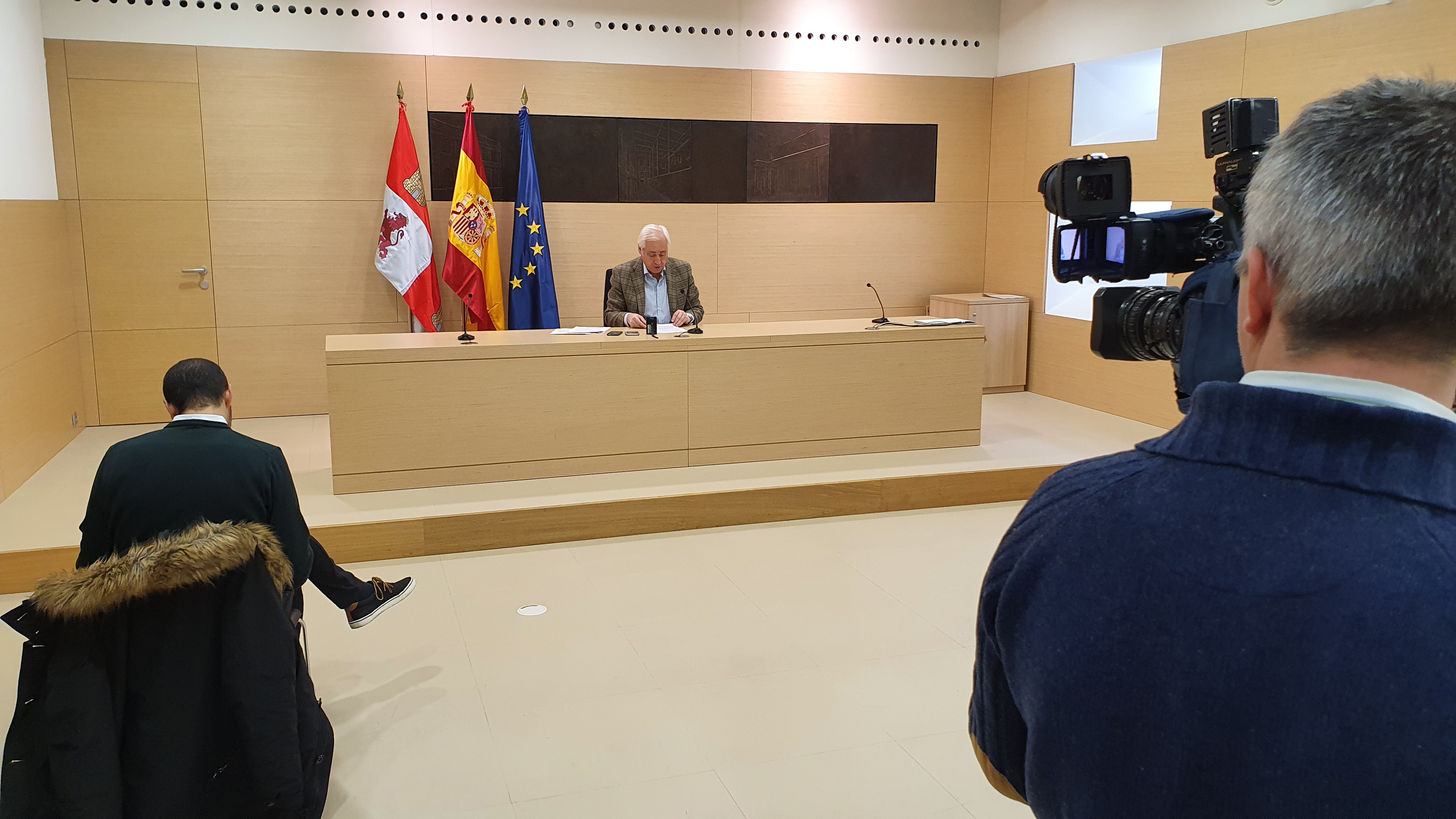 El presidente del Tribunal Superior de Justicia de la Castilla y León, José Luis Concepción, durante su comparecencia